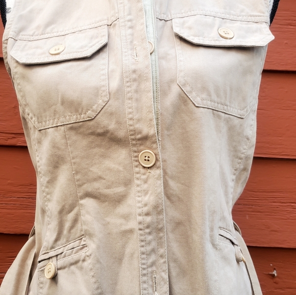 DCC Belted Cargo Vest Women's Size  Medium EUC - Picture 4 of 9